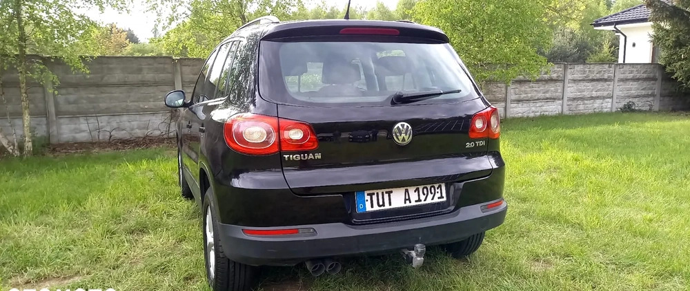 Volkswagen Tiguan cena 29900 przebieg: 194000, rok produkcji 2008 z Uniejów małe 497